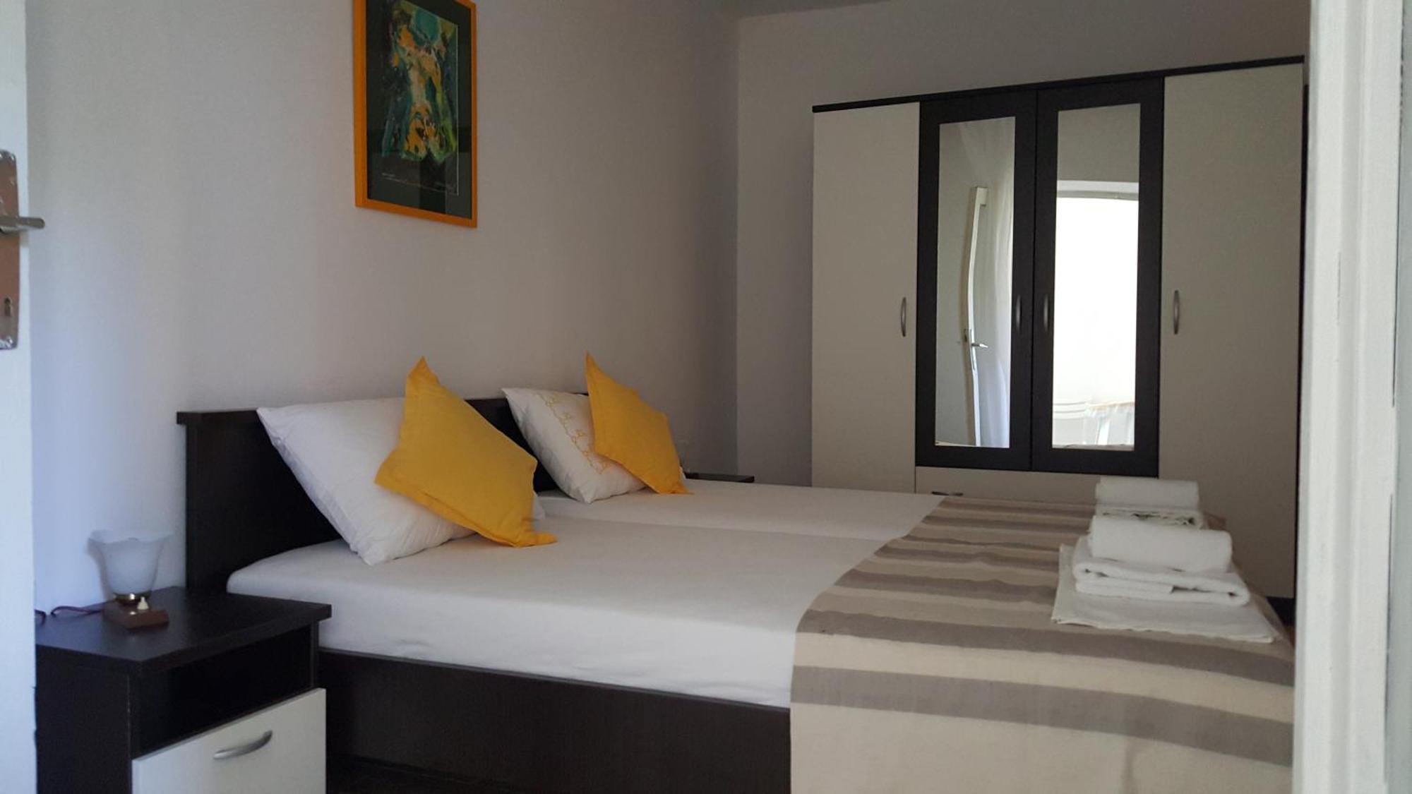 Apartments Vucetic 흐바르 객실 사진